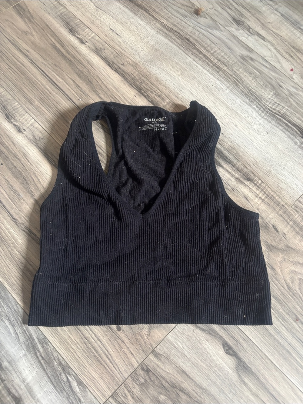 🤍2 for 15 🤍Garage Black Ribbed V-Neck Crop Tank Top